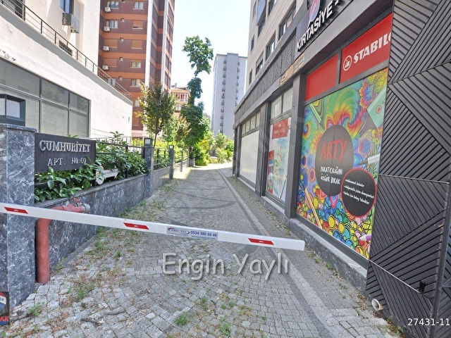 KOZYATAĞI ATATÜRK CADDESİ ÜZERİNDE GENÇ BİNADA GENİŞ 3+1 FIRSAT - Görsel 30