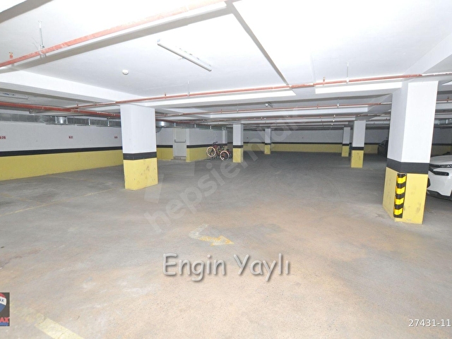 KOZYATAĞI ATATÜRK CADDESİ ÜZERİNDE GENÇ BİNADA GENİŞ 3+1 FIRSAT - Görsel 23