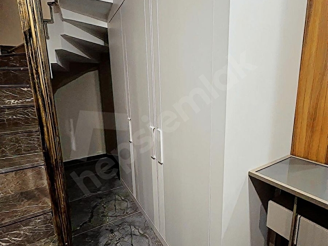 Beylikdüzü Köşk Tadında Sıfır Müstakil Havuzlu 6+1 Villa - Görsel 4