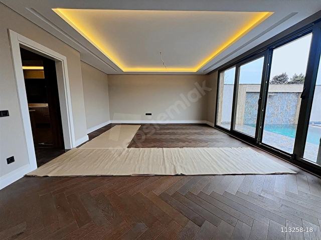 Beylikdüzü Köşk Tadında Sıfır Müstakil Havuzlu 6+1 Villa - Görsel 25