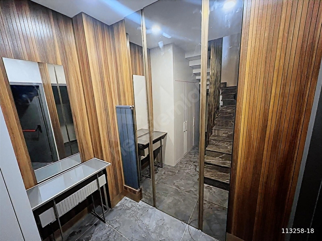 Beylikdüzü Köşk Tadında Sıfır Müstakil Havuzlu 6+1 Villa - Görsel 9