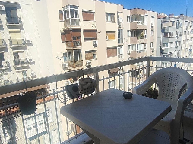 Karataş Mithatpaşa Cadde Üzerinde Satılık 3+1 Daire - Görsel 4