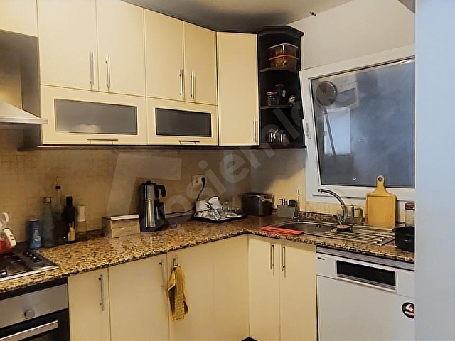 Karataş Mithatpaşa Cadde Üzerinde Satılık 3+1 Daire - Görsel 13