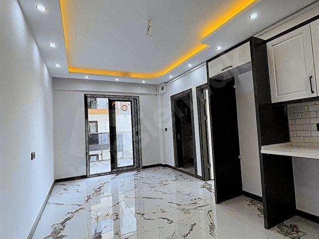 MURADİYEde HAVUZLU SİTE İÇİ KİRALIK 1+1 FULL LÜX ARAKAT DAİRE - Görsel 5