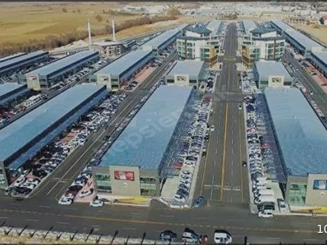 ALTINOVA FUAR ALANINDA 500 METRE İMARLI ARSA - Görsel 2