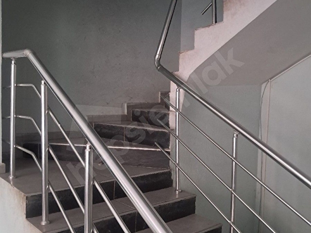YENİBAĞLARDA AÇIKÖĞRETİM BÜROSU YANINDA KİRALIK BAKIMLI VE GÜZEL 1+1 DAİRE - Görsel 8