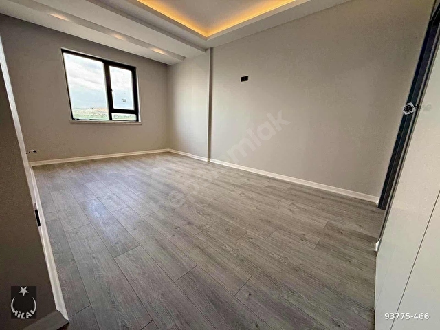 HİLALDEN YERDEN ISITMALI,GİYİNME ODALI ULTRA LÜKS YAPILI DAİRE! - Görsel 8