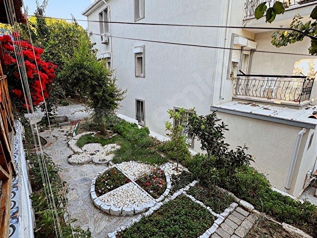 FOÇADA EŞYALI 2+1 BAHÇELİ DAİRE - Görsel 8