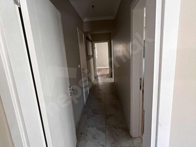 SEYREKTE ÜNİVERSİTEYE YAKIN PARK CEPHELİ DOĞALGAZLI 3+1 DAİRE - Görsel 4