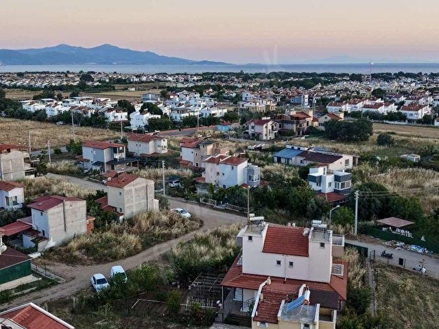 İZMİR DİKİLİ GAZETECİLER SİRESİNDE SATILIK ARSA - Görsel 3