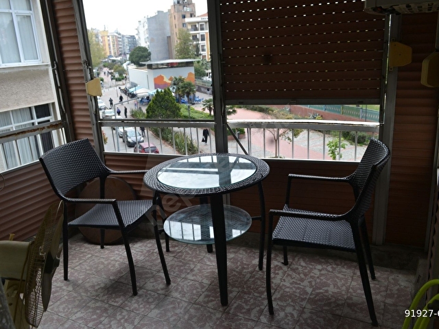 Karşıyaka Alaybey mah. Park Cepheli Ara Kat Daire - Görsel 8