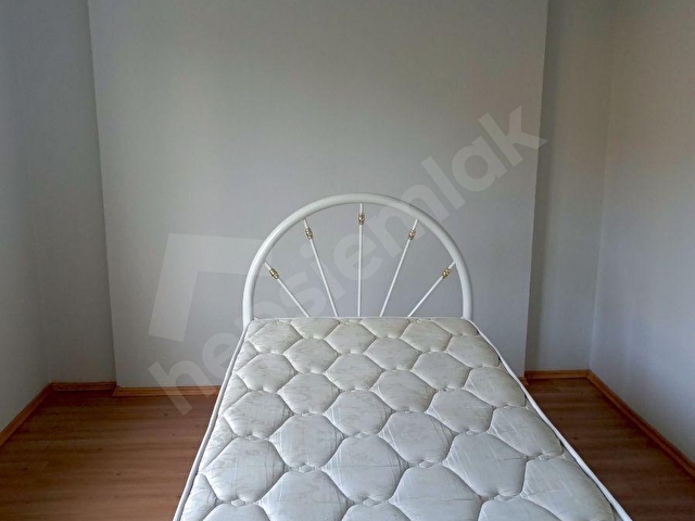 GAZİ EMLAKDURUKENT Sitesi 3+1 Ygiriş 145m 3 cephe 2006 yapım - Görsel 13