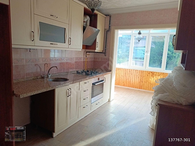 GAZİ EMLAKDURUKENT Sitesi 3+1 Ygiriş 145m 3 cephe 2006 yapım - Görsel 4