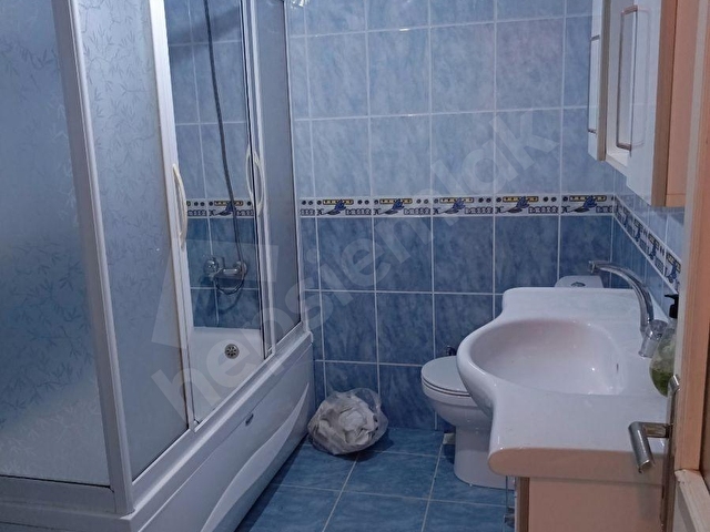 GAZİ EMLAKDURUKENT Sitesi 3+1 Ygiriş 145m 3 cephe 2006 yapım - Görsel 11