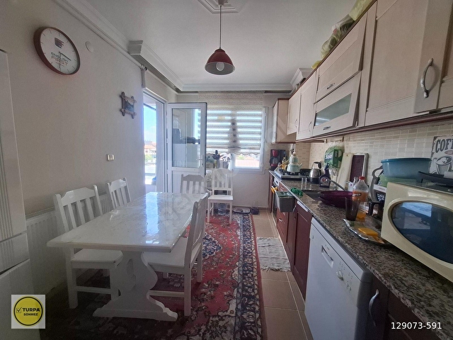 TURPA SÖNMEZDEN MERKEZİ LOKASYONDA GENİŞ FERAH DAİRE - Görsel 15