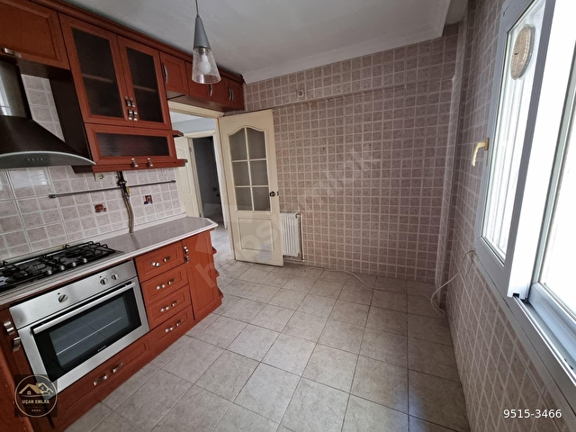 Uçar Emlak’tan  Nergiz İzban Durağı , Bostanlı Yakını Bakımlı Kullanışlı Kiralık 3+1 Daire - Görsel 3