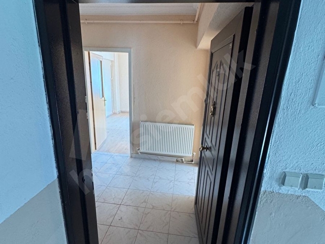 BURDUR MERKEZ FEVZİ ÇAKMAK MAHALLESİNDE KİRALIK 3+1 DAİRE - Görsel 3