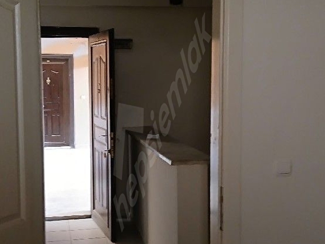 SERİNYOL KAMPÜSTE CADDE ÜSTÜNDE 2+1 EŞYALI SATİLİK DAİRE - Görsel 12