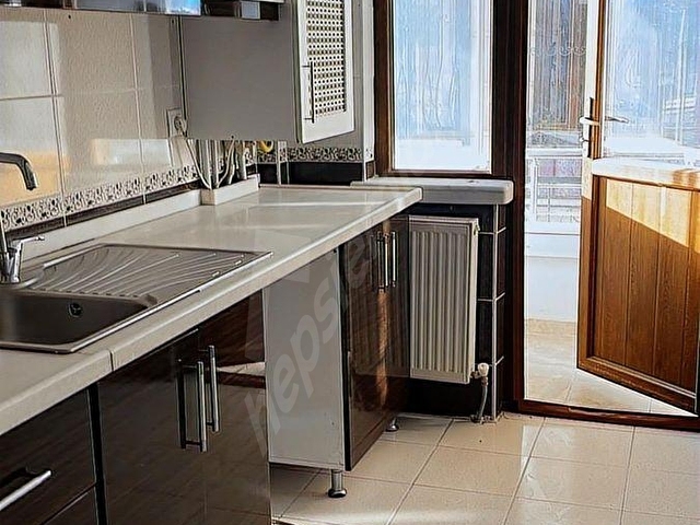 SATILIK EMEL SOKAKTA 1,KATTA 3+1 FULL YAPILI DAİRE - Görsel 10