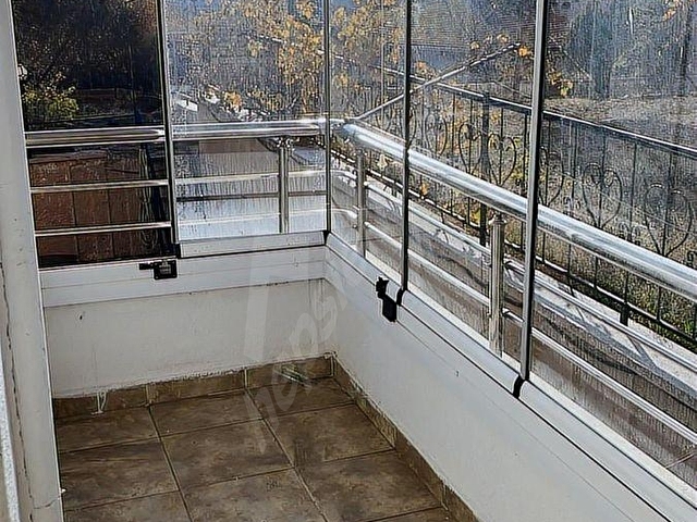 SATILIK EMEL SOKAKTA 1,KATTA 3+1 FULL YAPILI DAİRE - Görsel 16