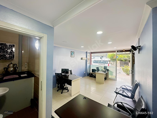 Sancaktepe Sarıgazide Lise caddesinde kiralık 200 m2 dükkan - Görsel 8