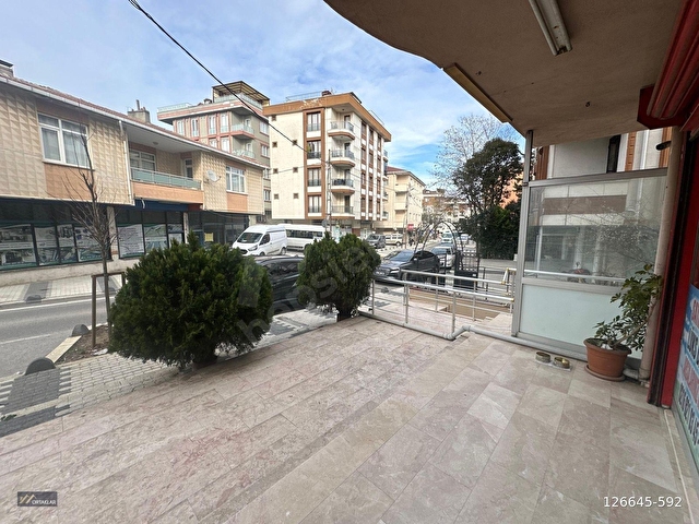 Sancaktepe Sarıgazide Lise caddesinde kiralık 200 m2 dükkan - Görsel 3