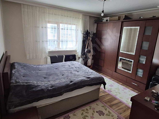 KARDEŞLERDEN 3+1 ARA KAT CADDE UZERINDE HAZIR KIRACILI FIRSAT - Görsel 18