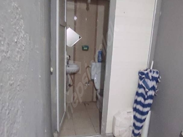 Halilrıfat paşa cad. üzeri 40m2  kiralık dükkan, wc lavabo mevcut. sahibinden kiralık - Görsel 8