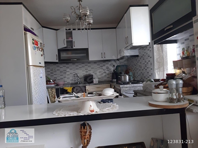 ANAMUR GÜZELYURT MAHALLESİ YEŞİL SİTESİNDE SATILIK 5+1 TRİPLEKS YAZLIK+KIŞLIK DAİRE - Görsel 2