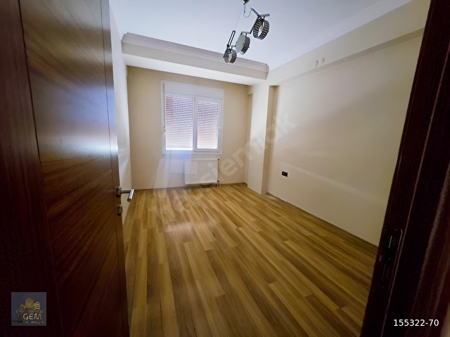 GÜZELBAHÇE DE SİTE İÇİNDE KİRALIK GENİŞ 3+1 DAİRE - Görsel 19
