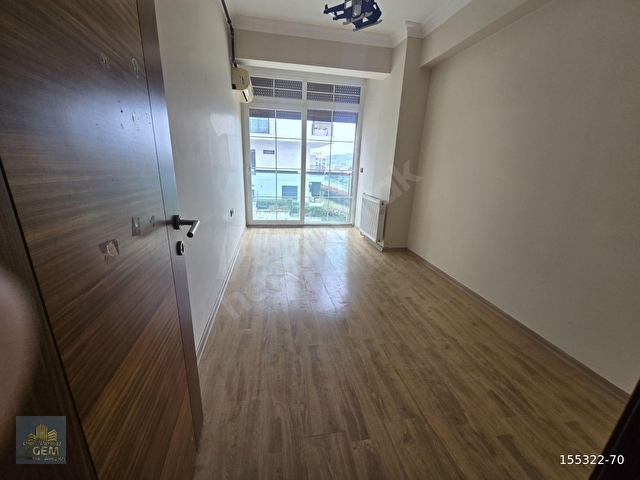 GÜZELBAHÇE DE SİTE İÇİNDE KİRALIK GENİŞ 3+1 DAİRE - Görsel 22