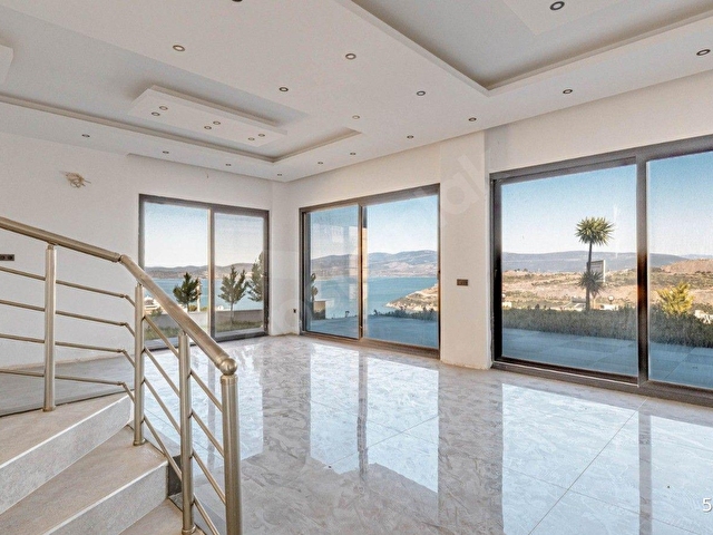 Milas Boğaziçinde Full Deniz Manzaralı Tam Müstakil  Villa - Görsel 19