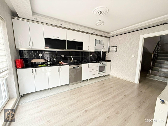 ANA CAD ÜZER ÇİFT BLOKLU SİTEDE 200m² SATILIK 4+1 DUBLEKS DAİRE! - Görsel 10