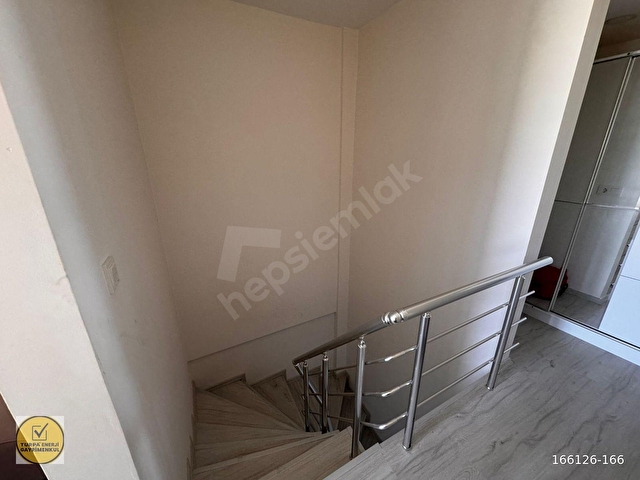 İzmir Menemen Seyrekte Eşyalı Satılık 1+1 Bahçeli Dubleks Daire - Görsel 15