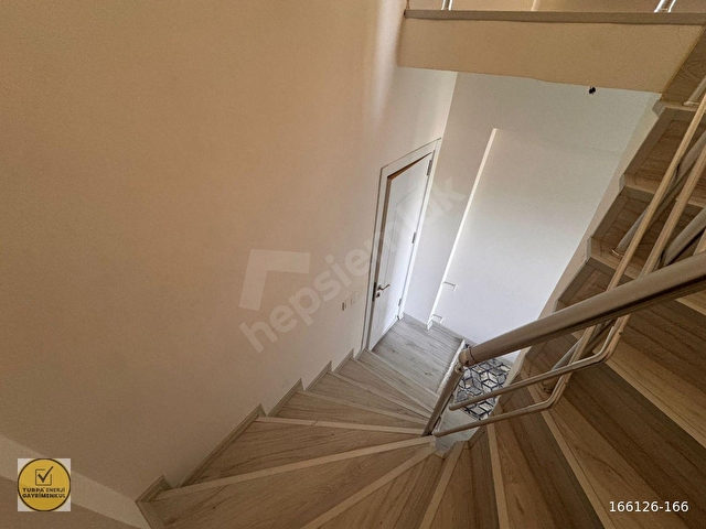 İzmir Menemen Seyrekte Eşyalı Satılık 1+1 Bahçeli Dubleks Daire - Görsel 13