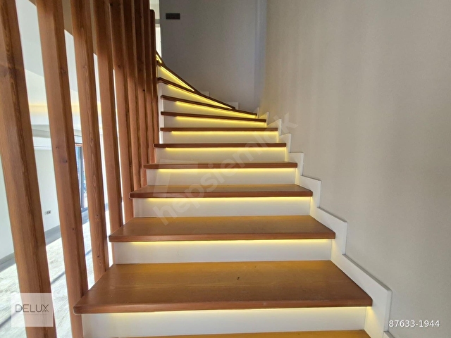 DELUXDEN N.KEMALDE BİREYSEL HAVUZLU DENİZ MANZARALI LUX VİLLA - Görsel 12