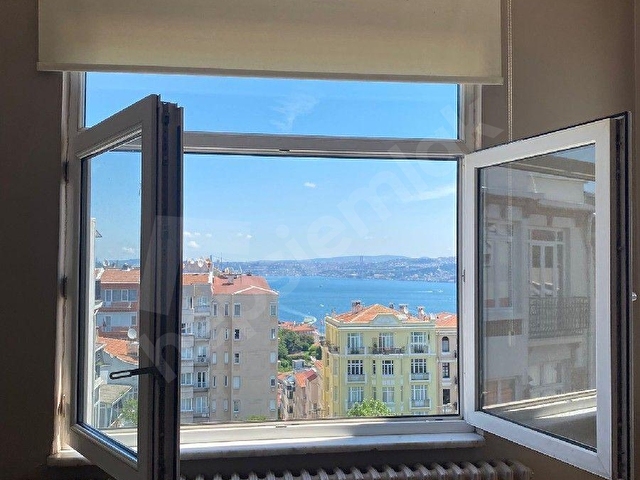 CİHANGİR MERKEZDE SATILIK 6 KATLI BİNA100 M2 OTURUMLU BEŞ DAİRE BİR DÜKKAN OLAN TARİHİ BİNA - Görsel 11