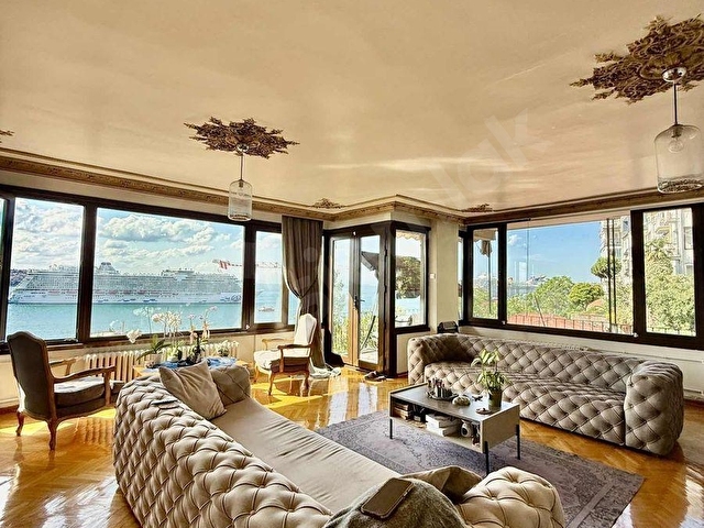 GÜMÜŞSUYUNDA KAPANMAZ BOĞAZ MANZARALI,3+1 PRESTİJLİ DAİRE - Görsel 3