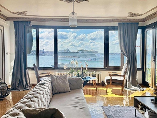 GÜMÜŞSUYUNDA KAPANMAZ BOĞAZ MANZARALI,3+1 PRESTİJLİ DAİRE