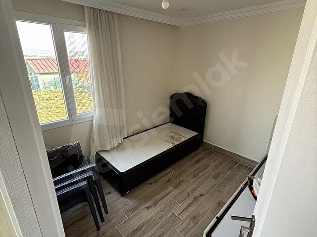 YAVRUCUKDA ASFALT YOL KENARI SİTE İÇERİSİNDE 2+1 MÜSTAKİL EV - Görsel 29