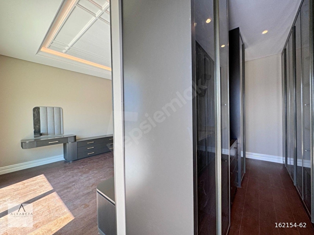 Didem Durukandan Göl İstanbulda Satılık 6+1 Eşyalı Villa - Görsel 24