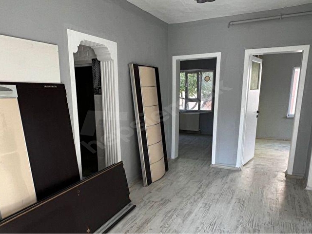 POLATLI ANADOLU DAN M AKİF KONPİLE SATILIK BİNA KÖŞE ÜÇ ADET DAİRE VARDIR MANTIKLI TAKAS OLUR - Görsel 14