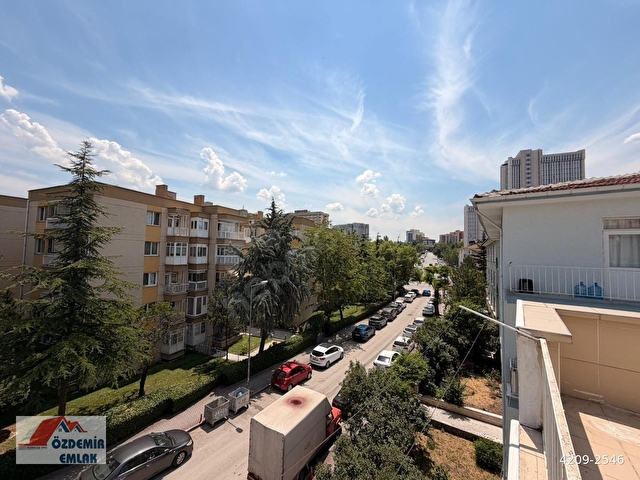 EMEK ÖZDEMİR EMLAKTAN BAKANLIKLARA YAKIN BAKIMLI ÖN KOMBİLİ TERAS 2+1 - Görsel 23