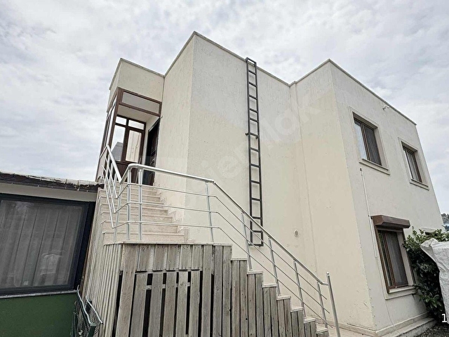 KÜÇÜKBÜKTE HAVUZLU SİTE İÇERİSİNDE 2+1 ÜST KAT DAİRE - Görsel 3
