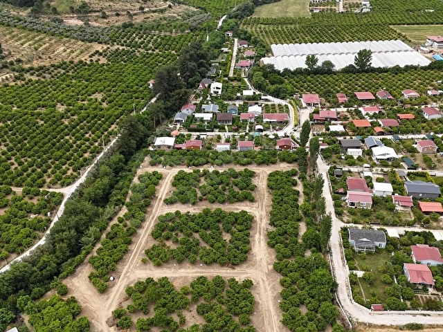 İZMİR MENDERES AHMETBEYLİDE 252 MT SATILIK BAHÇE