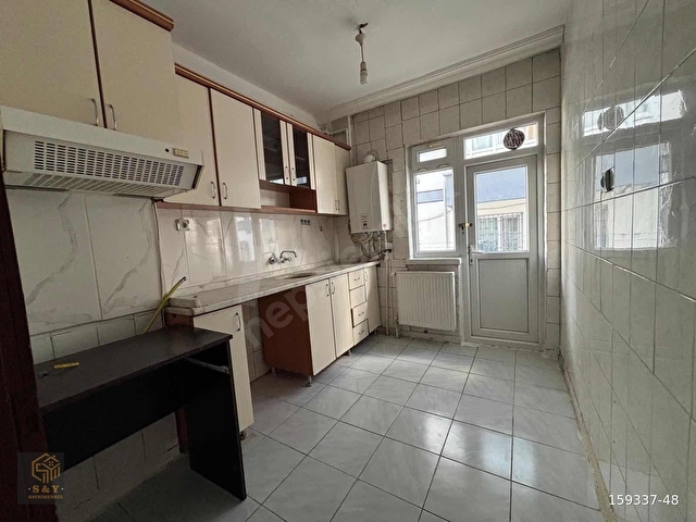 Tandoğanda 3+1 Y.Giriş Çarşı Yakını Acil Bu Haftaya Özel Fiyat - Görsel 2