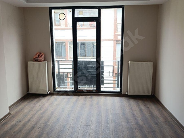 2+1 Satılık Daire kiracılı (40 bin tl ) kira getirisi var