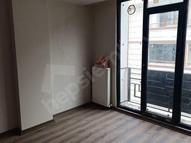 2+1 Satılık Daire kiracılı (40 bin tl ) kira getirisi var - Görsel 3