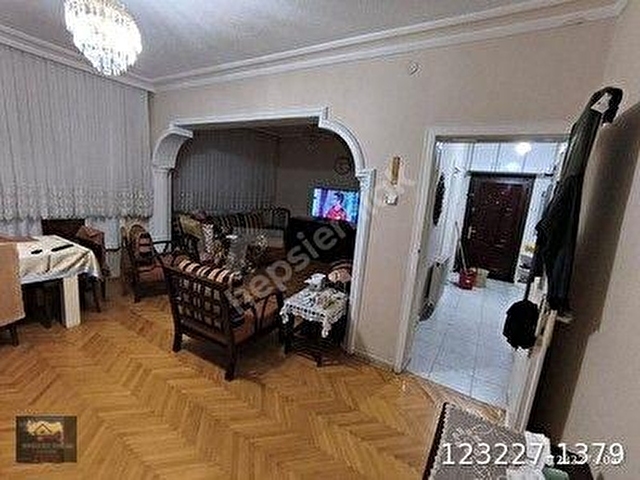 ANADOLU EMLAKTAN  CABA SOK.  2. KATTA ,3+1 TEN  BOZMA 2+1  SALON SALOMANJE GENİŞ ,FERAH DAİRE - Görsel 5