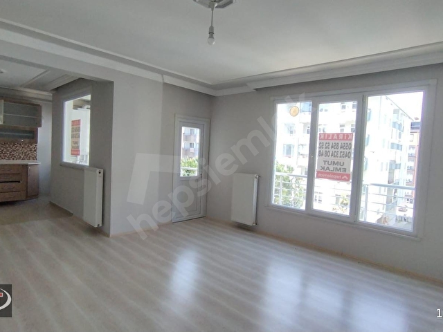 ÜNYE UMUT EMLAKTAN ATATÜRK MAH. GÜZEL KONUMDA ASANSÖRLÜ DOĞALĞAZLI 2.KATTA 3+1 135 M2 KİRALIK DAİRE - Görsel 8